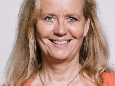 Ute Liebhard bietet Seminare und Vorträge rund um Lachen, Humor, Stress und Resilienz an.